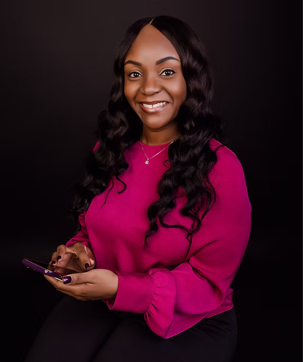 Niecie West – Explore More Travel Services